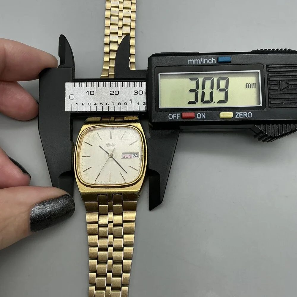 Vintage Seiko Mens Watch 31mm Gold Tone Day Date 7813-5009 New Battery